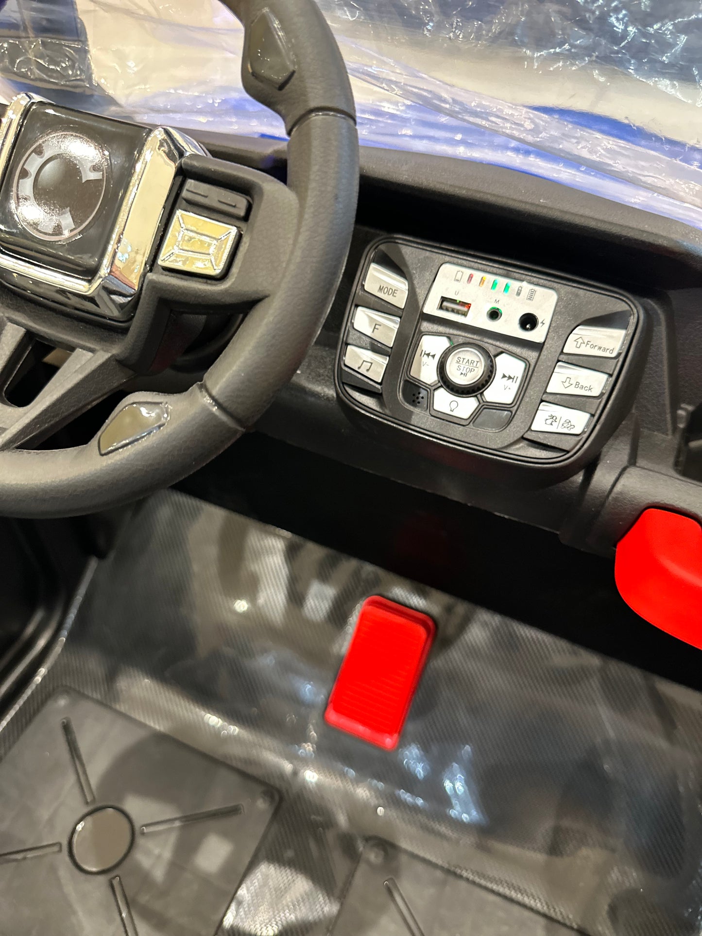 Model 903 – Smart Electric Mini e-Ride with Bluetooth, Max Speed 15 KM/H