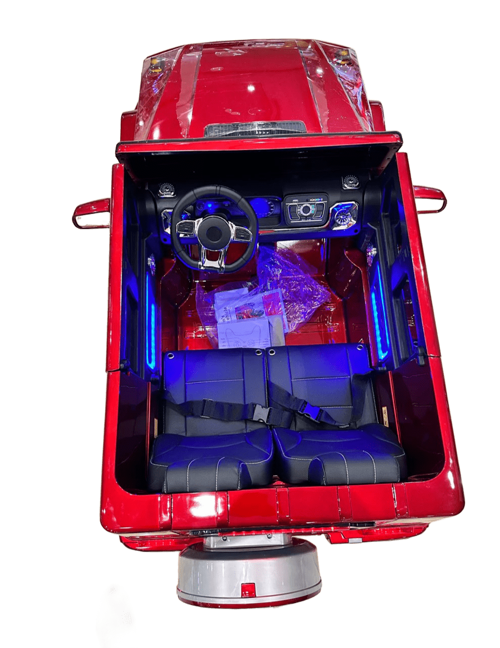Model 6688 Urban e-Car – LED Lights, Bluetooth, 15 KM/H, 4-Motor Electric Ride